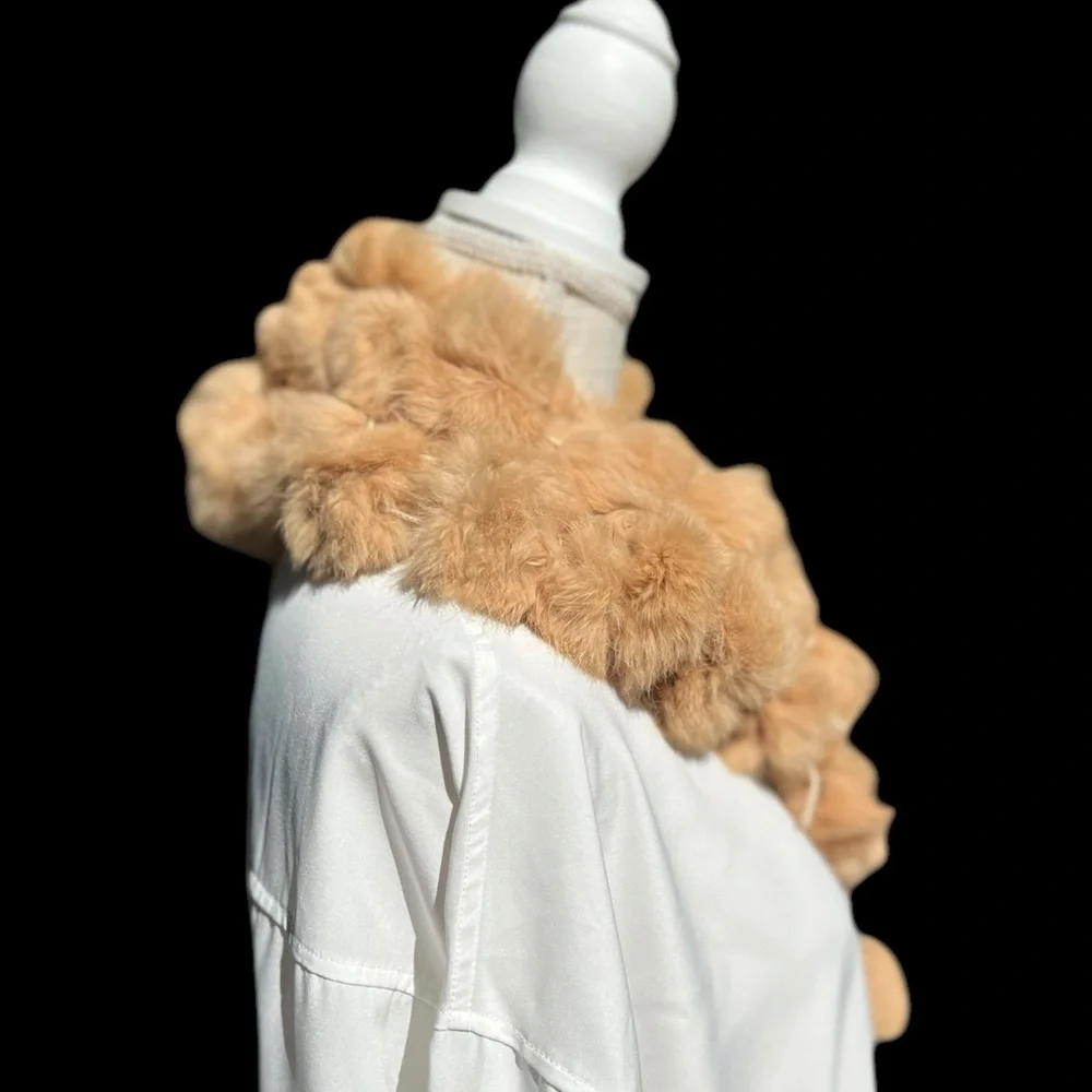 🌻Vintage Genuine Rabbit Fur Soft Warm Tan Pon Pons Scarf